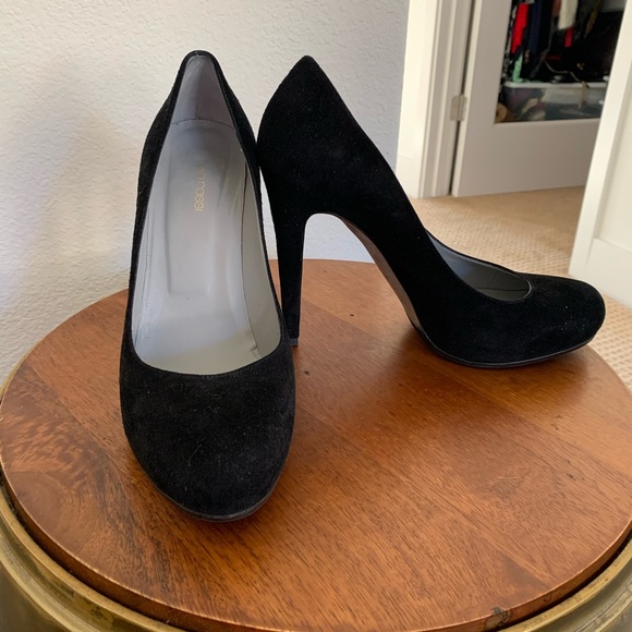 Sergio Rossi Suede Heels - Picture 6 of 8